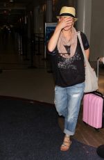 CHRISTINA APPLEGATE at Los Angeles International Airport 07/25/2015