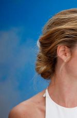 DOUTZEN KROES at Mercedes-benz Press Vernissage in Berlin