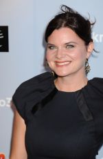 HEATHER TOM at Sharkando 3: Oh Hell No! Premiere in Los Angeles