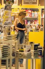 HEIDI KLUM at Leonardo Da Vinci Airport in Rome 07/17/2015