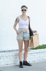 HLSEY Out Shopping in Los Angeles 07/23/2015