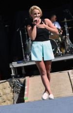 JAMIE LYNN SPEARS Performs at Country Thunder USA in Twin Lakes 07/25/2015