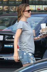 JENNIFER GARNER at a Starbucks in Los Angeles 07/26/2015