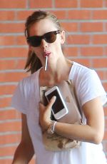 JENNIFER GARNER Enjoys a Lollipop Out and About in Atlanta 07/11/2015