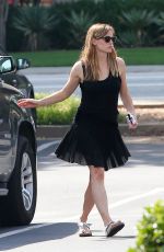 JENNIFER GARNER Out and About in Atlanta 07/19/2015