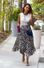 JESSICA ALBA Heading to Her Office in Santa Monica 07/30/2015