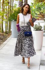 JESSICA ALBA Heading to Her Office in Santa Monica 07/30/2015