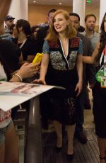 JESSICA CHASTAIN Meeting Fans at Comic-con in San Diego