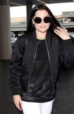 JESSIE J Arrives at Los Angeles International Airport 07/25/2015