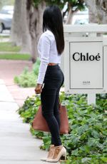 KARREUCHE TRAN in Tight Jeans Out Shopping in Melrose Heights 07/08/2015