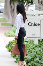 KARREUCHE TRAN in Tight Jeans Out Shopping in Melrose Heights 07/08/2015