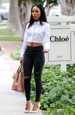 KARREUCHE TRAN in Tight Jeans Out Shopping in Melrose Heights 07/08/2015