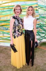 KATE HUDSON at Serpentine Gallery Summer Party in London