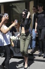 KENDALL JENNER Leaves L