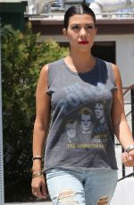KOURTNEY KARDASHIAN on the Set of Keeping Up With The Kardshians 07/14/2015