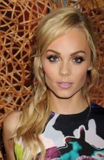 LAURA VANDERVOORT Promotes Bitten at Comic Con in San Diego