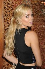 LAURA VANDERVOORT Promotes Bitten at Comic Con in San Diego