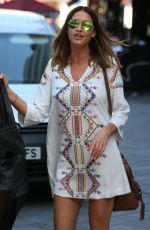 LISA SNOWDON Arrives at Capital FM in London 07/03/2015