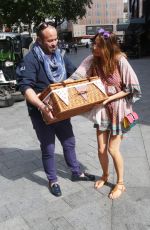 LISA SNOWDON Out Shopping in London 07/29/2015