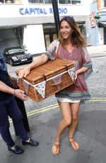 LISA SNOWDON Out Shopping in London 07/29/2015