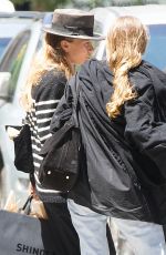 MARY KATE and ASHLEY OLSEN Out and About in Tribeca
