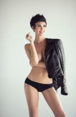 PAZ VEGA in Esquire Magazine, Mexico July 2015 Issue