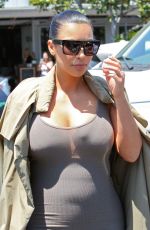 Pregnant KIM KARDASHIAN Shopping at Fred Segal in West Hollywood 07/16/2015