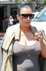 Pregnant KIM KARDASHIAN Shopping at Fred Segal in West Hollywood 07/16/2015