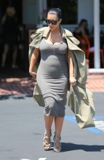 Pregnant KIM KARDASHIAN Shopping at Fred Segal in West Hollywood 07/16/2015
