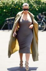 Pregnant KIM KARDASHIAN Shopping at Fred Segal in West Hollywood 07/16/2015