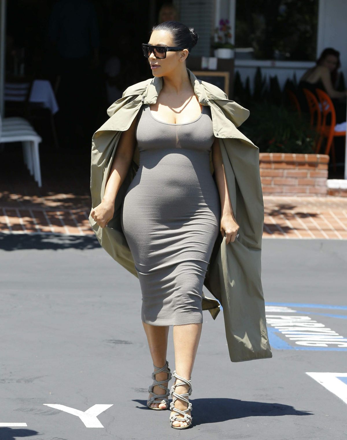 Pregnant KIM KARDASHIAN Shopping at Fred Segal in West Hollywood 07/16/2015...