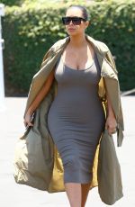 Pregnant KIM KARDASHIAN Shopping at Fred Segal in West Hollywood 07/16/2015