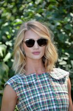 ROSIE HUNTINGTON-WHITELEYat Dior Fashion Show in Paris