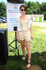 SAMI GAYLE at Sunrise Day Camp 10th Annual Carnival in Wheatley Heights