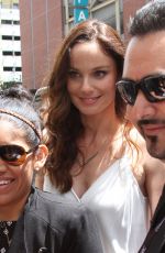 SARAH WAYNE CALLIES at Comic-con in San Diego