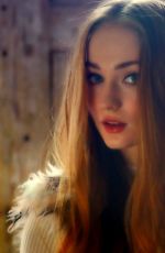 SOPHIE TURNER - People Magazine, April 2015 Photodhoot