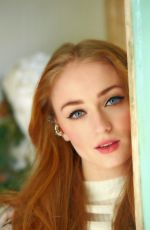 SOPHIE TURNER - People Magazine, April 2015 Photodhoot