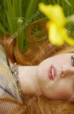 SOPHIE TURNER - People Magazine, April 2015 Photodhoot