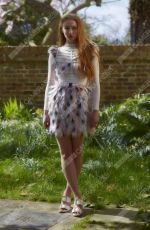 SOPHIE TURNER - People Magazine, April 2015 Photodhoot
