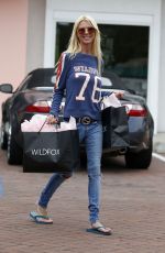 TARA REID Shopping at Wildfox in Malibu 07/01/2015