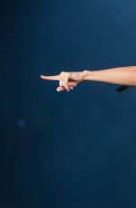 TAYLOR SWIFT at 1989 World Tour in Chicago 07/19/2015