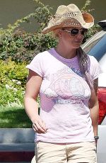 BRITNEY SPEARS Out for Lunch at B