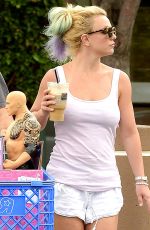 BRITNEY SPEARS Out Shopping in Beverly Hills 08/25/2015