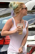 BRITNEY SPEARS Out Shopping in Beverly Hills 08/25/2015
