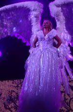 BRITNEY SPEARS Performs at Planet Hollywood in Las Vegas 08/21/2015