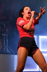 CHARLI XCX Performs at 2015 Reading Festival 08/29/2015