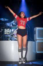 CHARLI XCX Performs at 2015 Reading Festival 08/29/2015