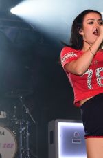 CHARLI XCX Performs at 2015 Reading Festival 08/29/2015