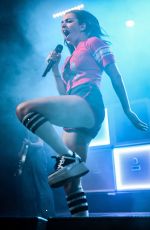 CHARLI XCX Performs at 2015 Reading Festival 08/29/2015