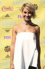 CHELSEA KANE at 2015 Teen Choice Awards in Los Angeles